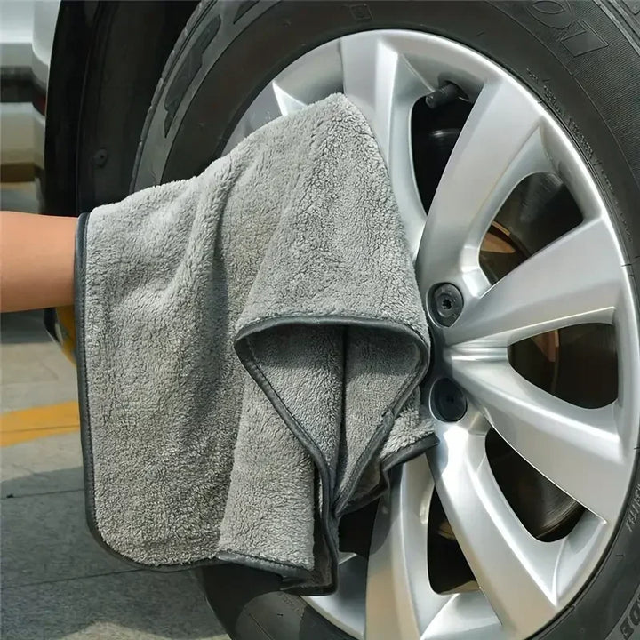 ShinePro™ 1200GSM Double-Sided Car Detailing Towel